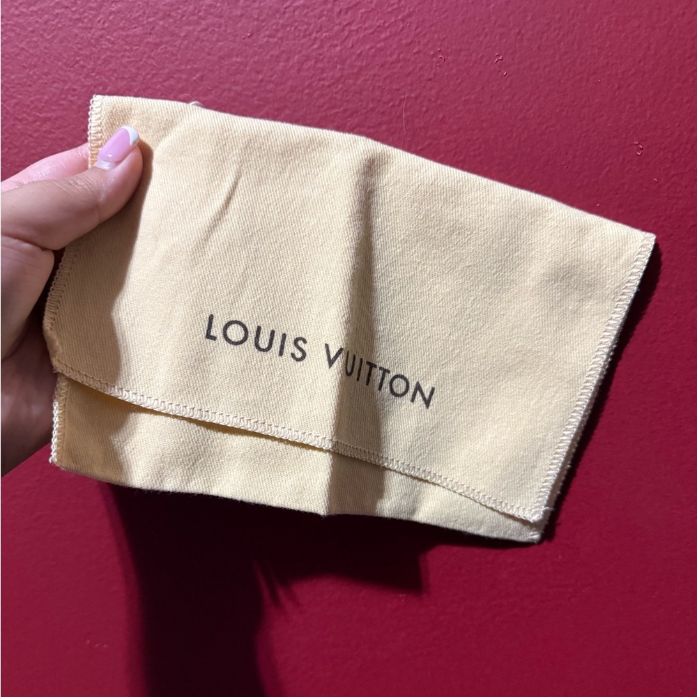 Louis Vuitton Dust Bag, Size Small. DUST BAG ONLY**